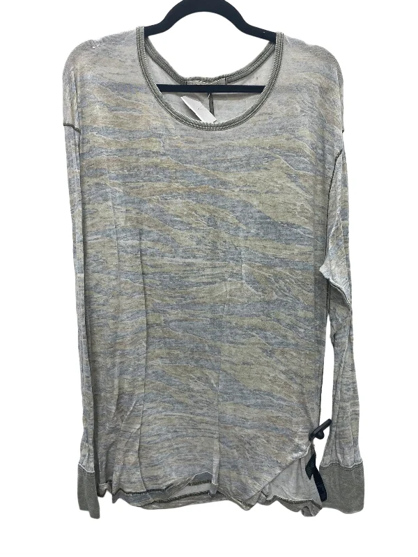 Top Long Sleeve By We The Free In Green, Size: L