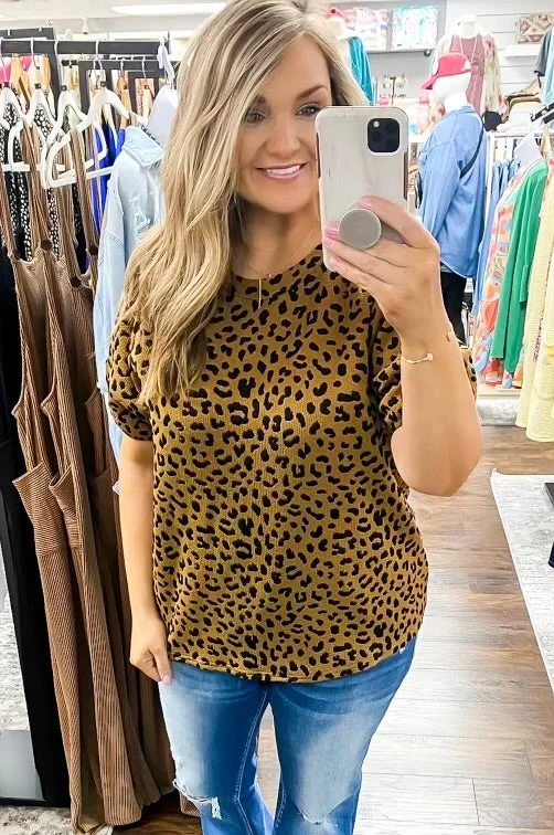 Leopard Textured Bubble Sleeve Top