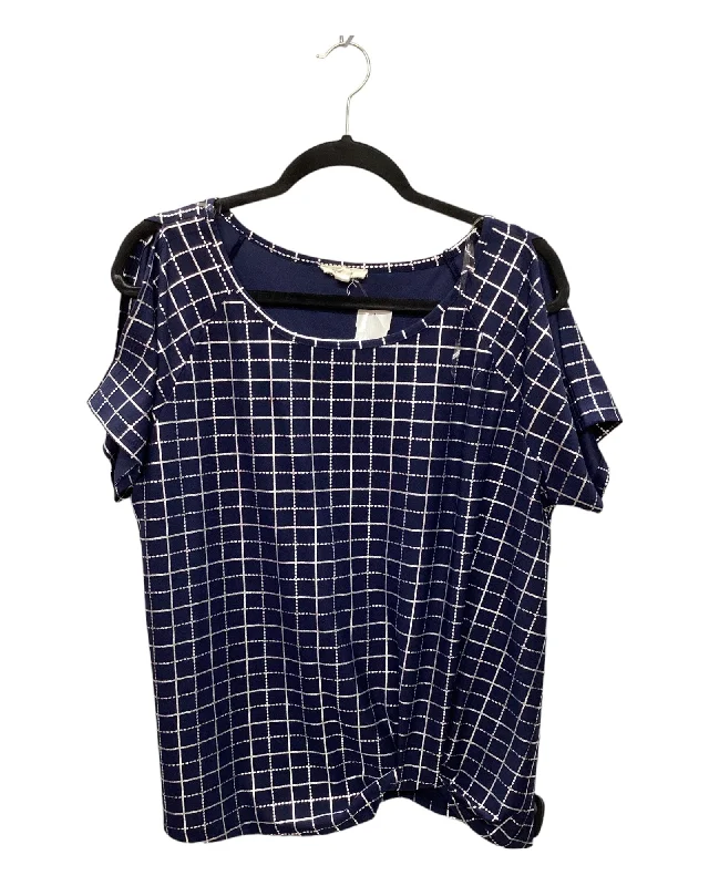 Top Short Sleeve By Clothes Mentor In Blue, Size: Xl