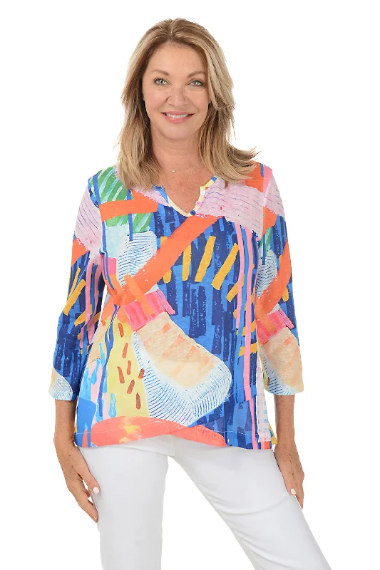 Abstract Rays Henley Asymmetrical Hem Top