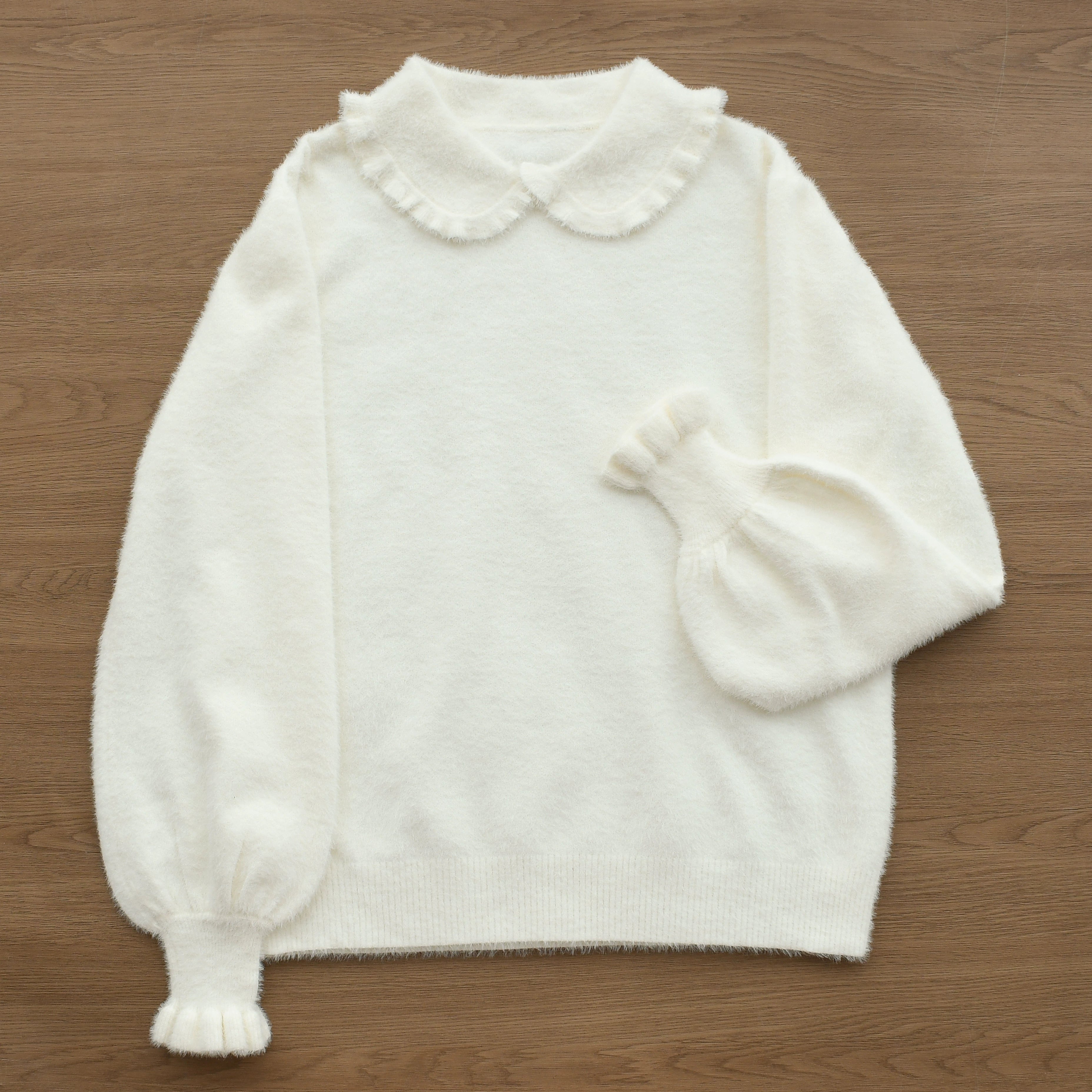 Milk white (Peter Pan Collar)