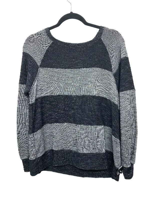 Top Long Sleeve By Clothes Mentor In Grey, Size: Xs